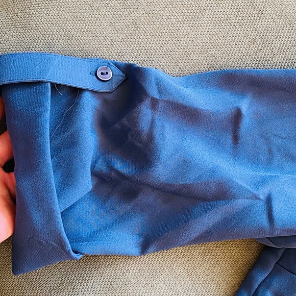 Comfortable blue button down - Picture 3 of 6